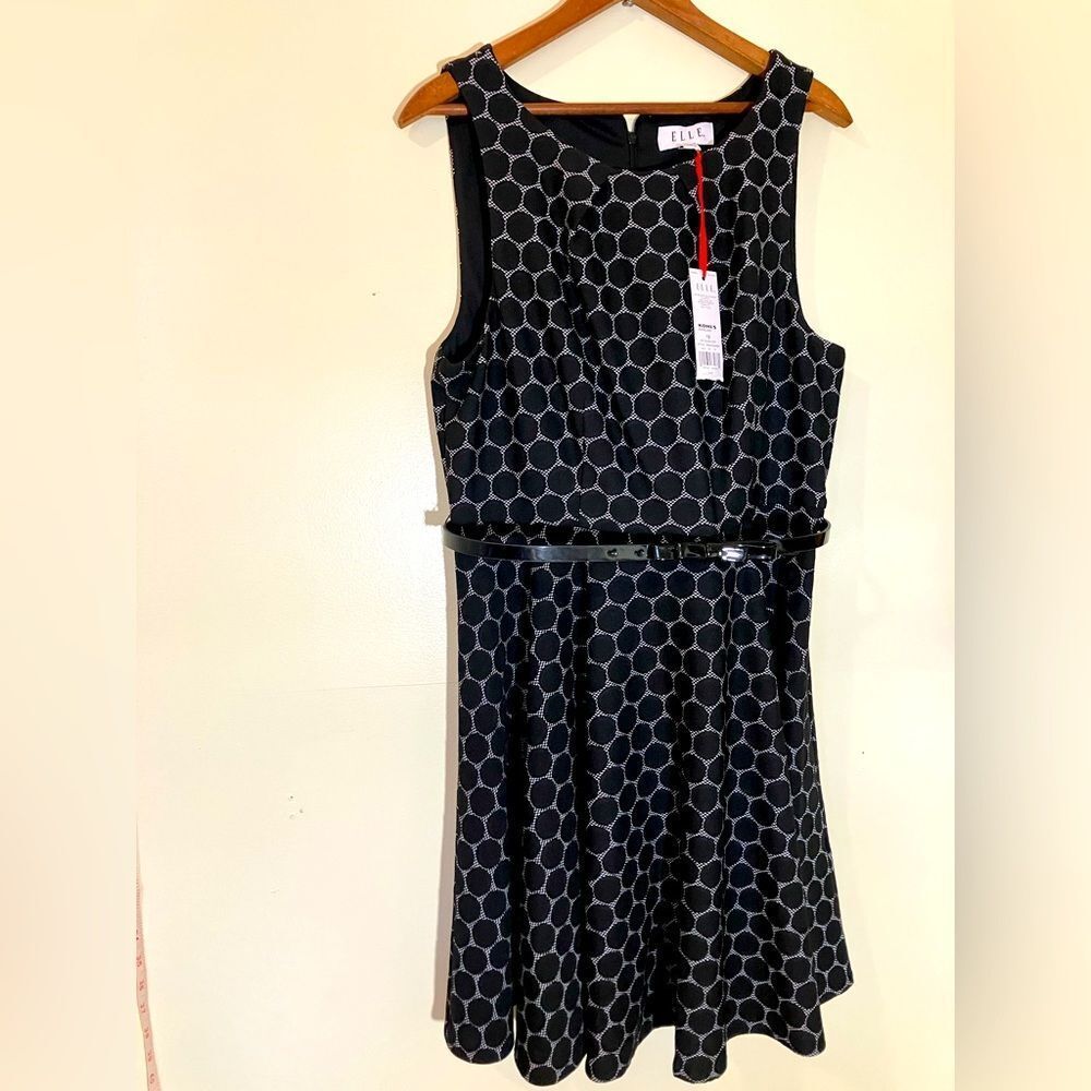 NWT, Elle sleeveless mini dress with belt detail, size 12 - Picture 1 of 5